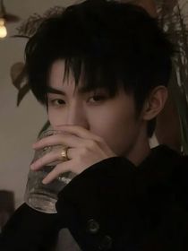 TNT：在贵族学院当嫂子