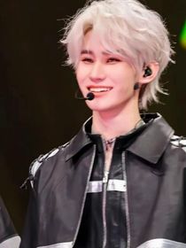 张真源：马哥的妹妹是我的