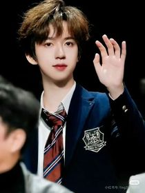 贵族学院：跟班是热情小狗