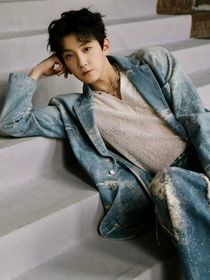 雨落涵心时，世錡恰逢归