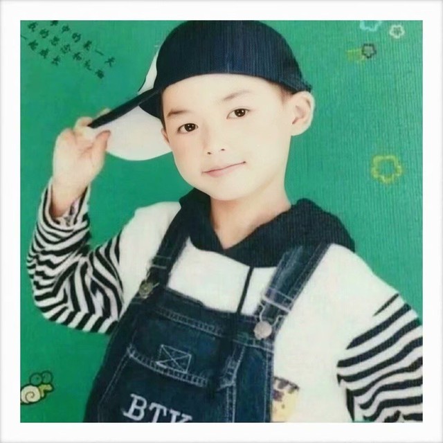 陈立农朱正廷小时候-明星图库屋-话本小说网