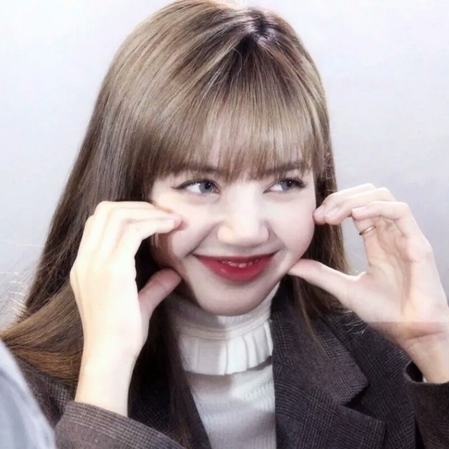 lisa-草莓奶茶头像店-话本小说网