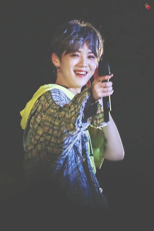 追星,只不过是一场盛大的恋爱罢了