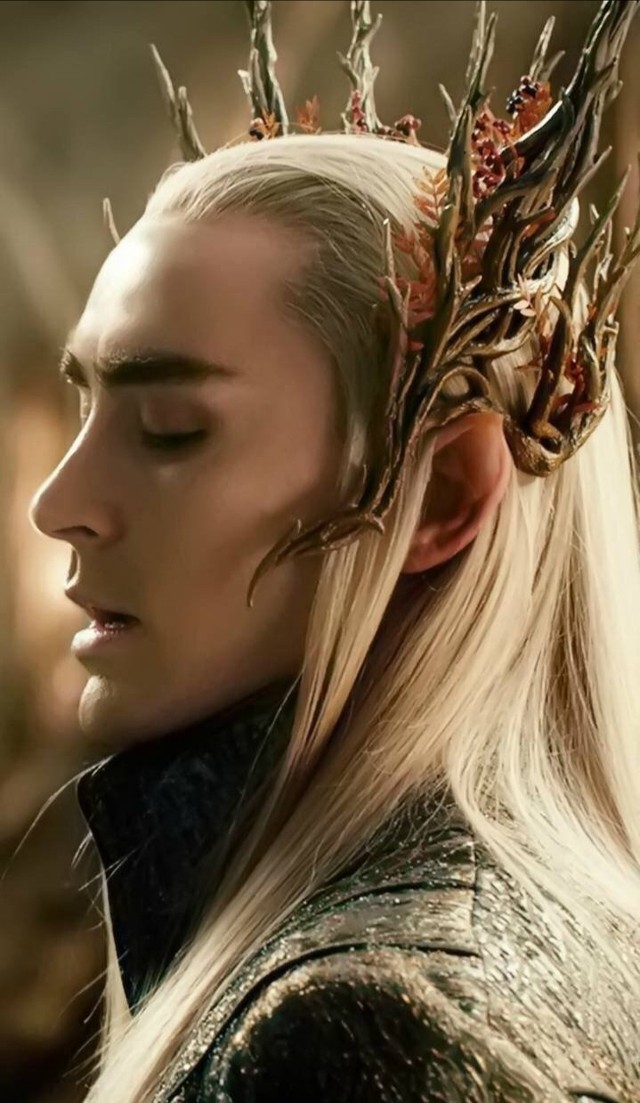 出单李佩斯图片