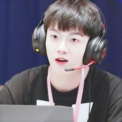 李明德(4)-慕容冰兰最新章节-免费小说-全文免费阅读-慕容冰兰作品