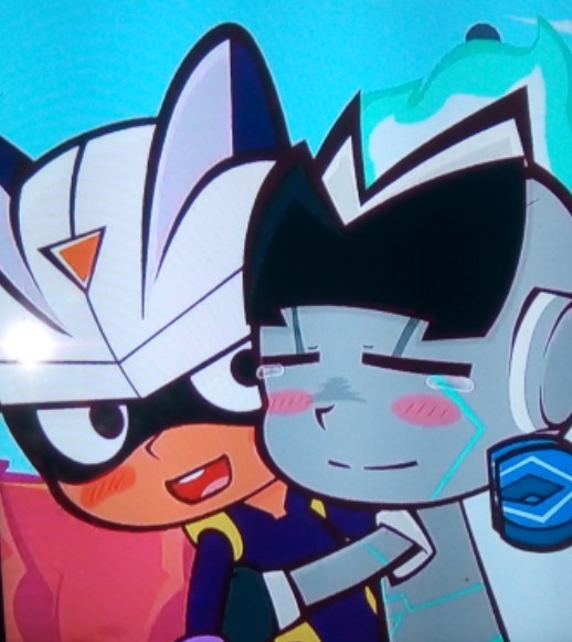 小心超人和伽罗