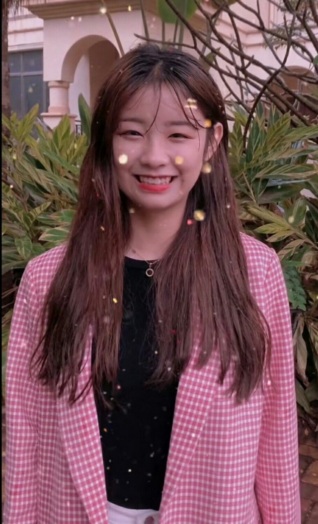 闺蜜:李木木,李术术,肖肖姓名:喻菜菜闺蜜:菜菜,肖肖妹妹:李木木姓名