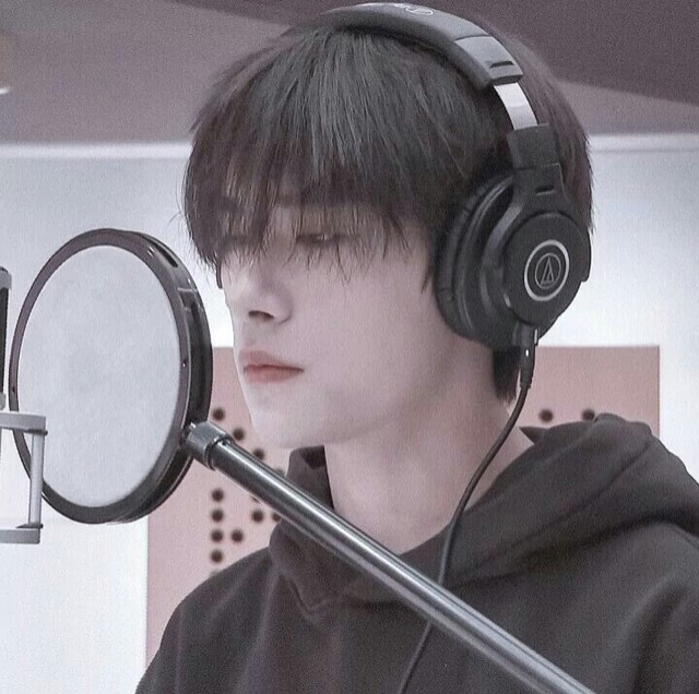 易烊千玺@林安芊-柒沐爱豆头像铺-话本小说网