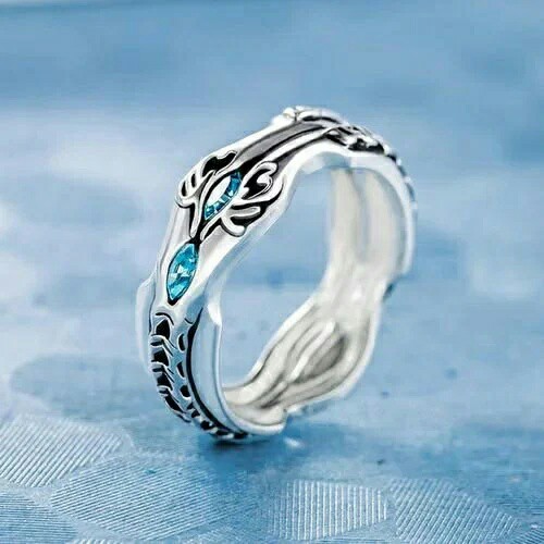 动漫同人小说 一起去不同的二次元世界洛璃月铃铛,我需要一个空间戒指