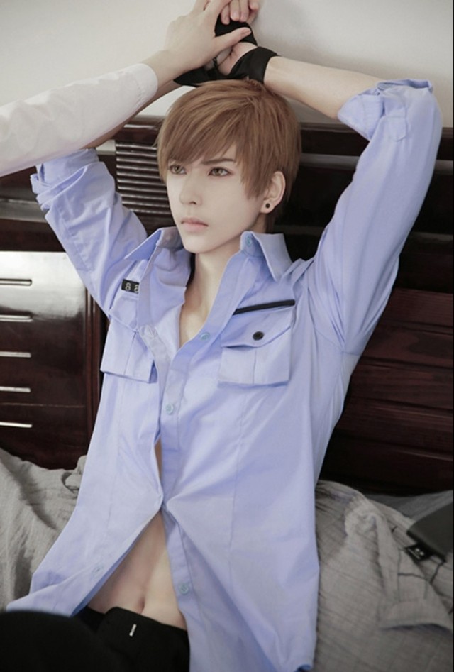 《恋与制作人》--白起(制服篇)-熊祁小姐姐的美图库-话本小说网