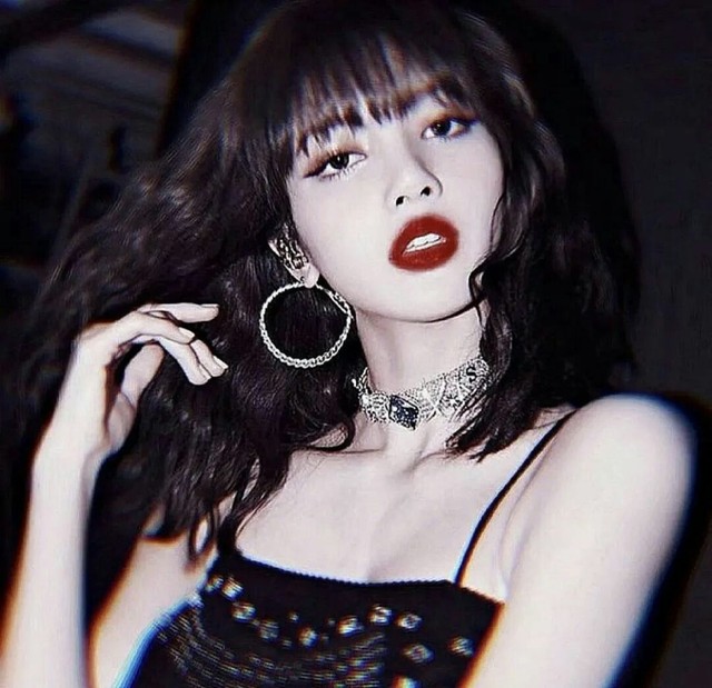 026.美女lisa_头像