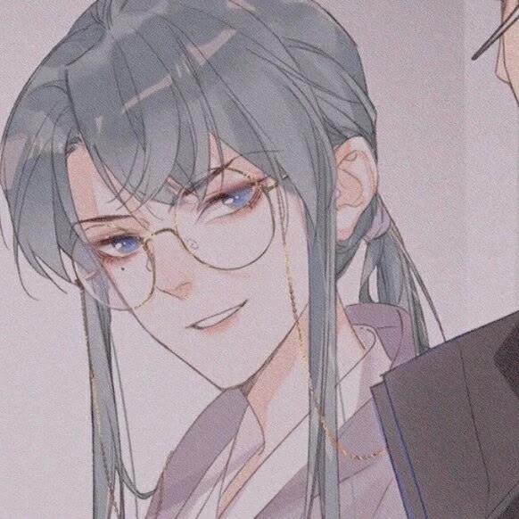 10滕瑞雨男头上