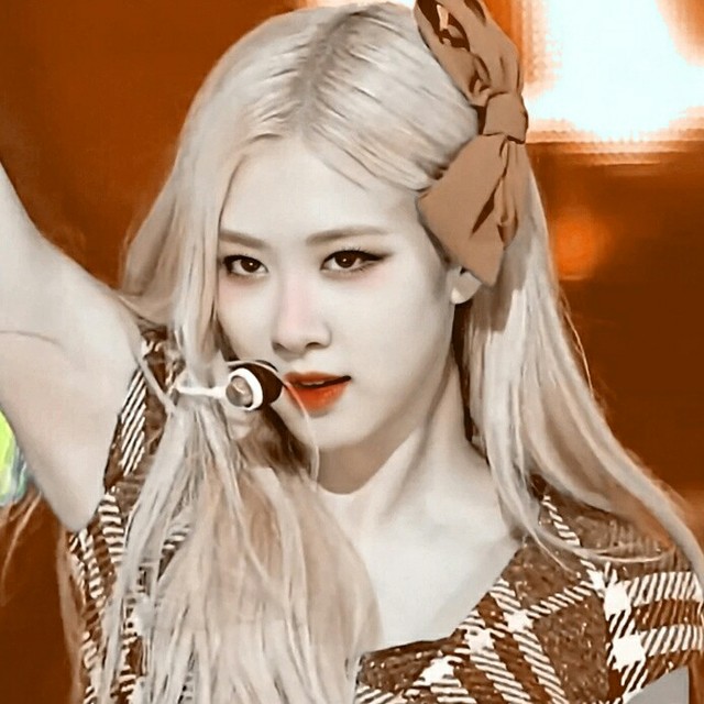 朴彩英滤镜头像2