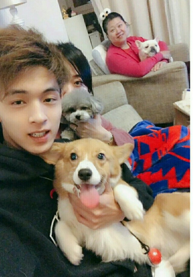 秦霄贤我们不说再见