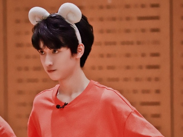 严浩翔小熊饼干