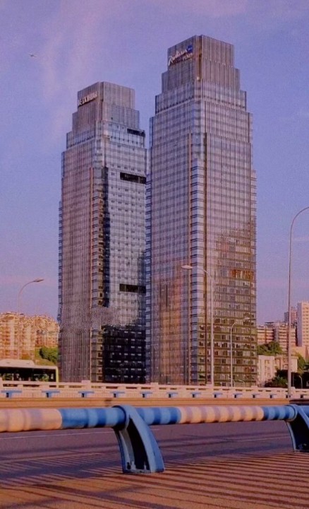 重庆时代峰峻大楼照片图片