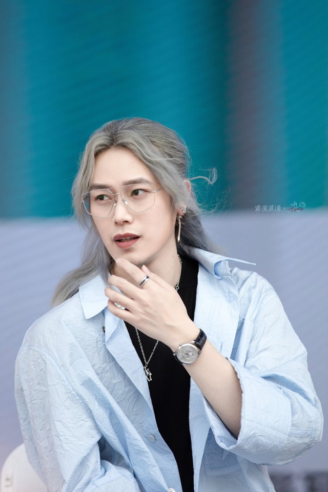 331cv轩zoen-酒肆贩卖机-话本小说网