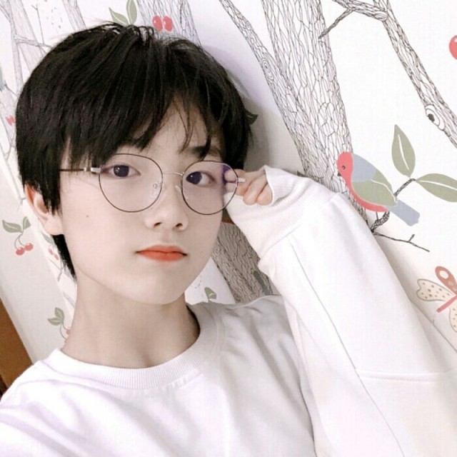 热恋玫瑰-苏新皓-爱豆头像铺sq-话本小说网