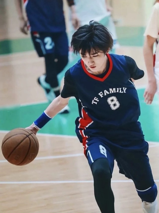 篮球赛(3)-tnt宋亚轩:一封情书-话本小说网