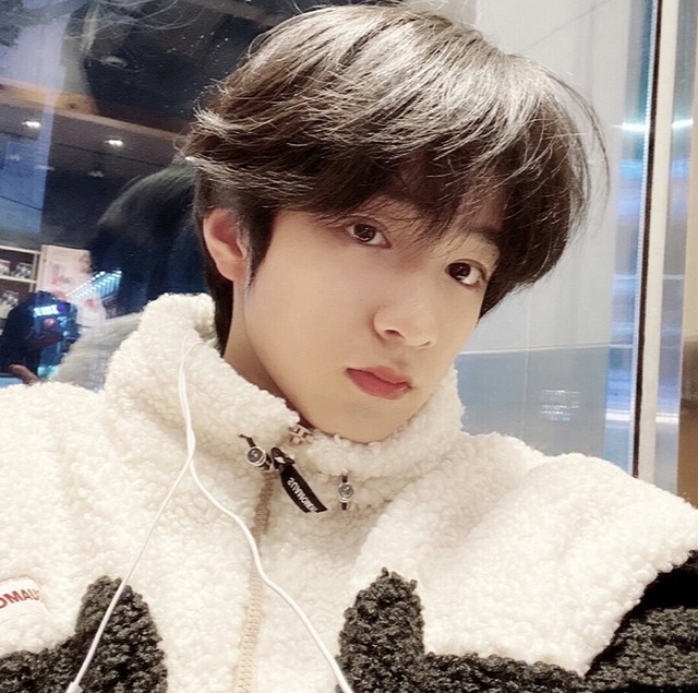 刘耀文可爱学妹还是暴躁校霸