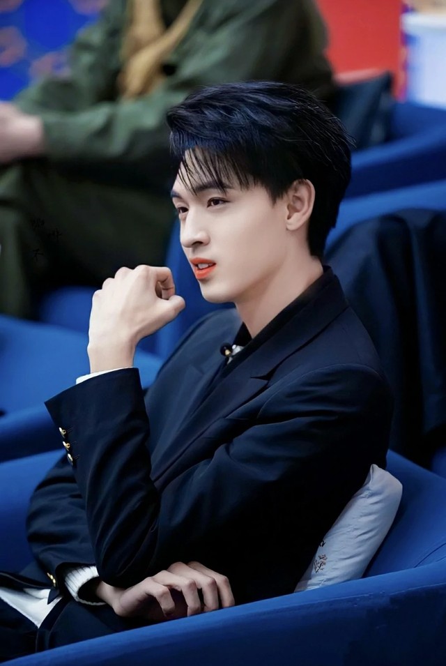 简介:-秦霄贤:病娇男友-话本小说网