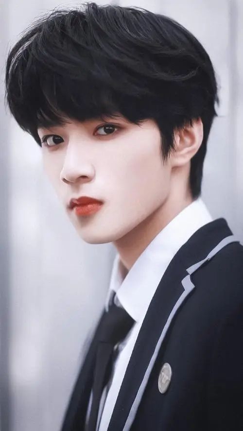 刘耀文宋亚轩等我