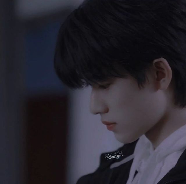 明星头像之宋亚轩