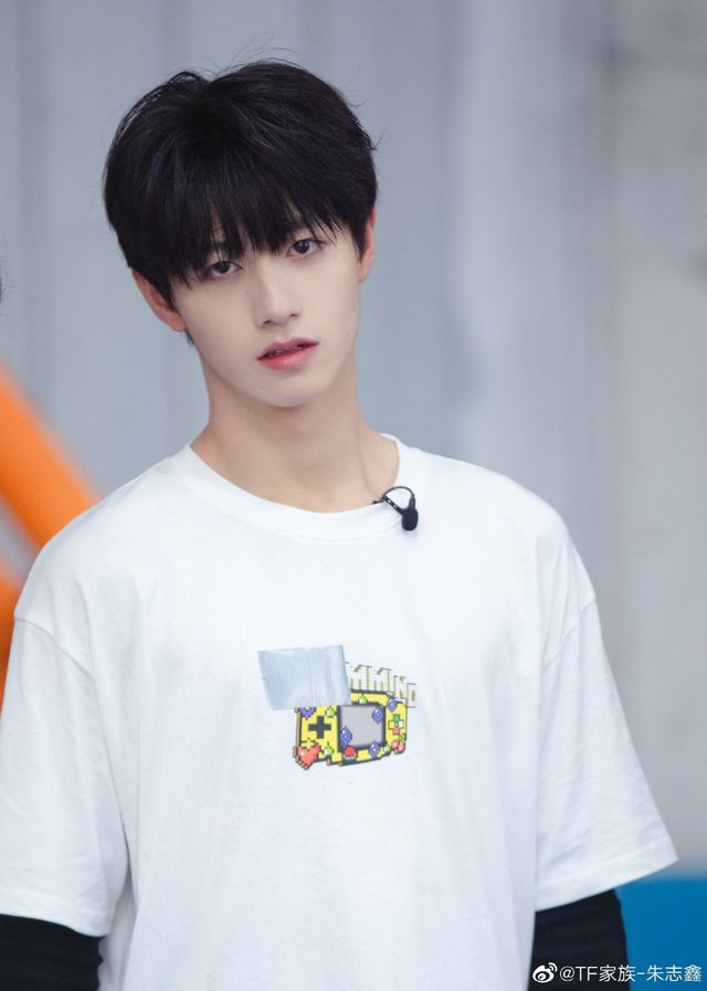 上一世(一)-tf家族二三代:血腥爱情故事-话本小说网