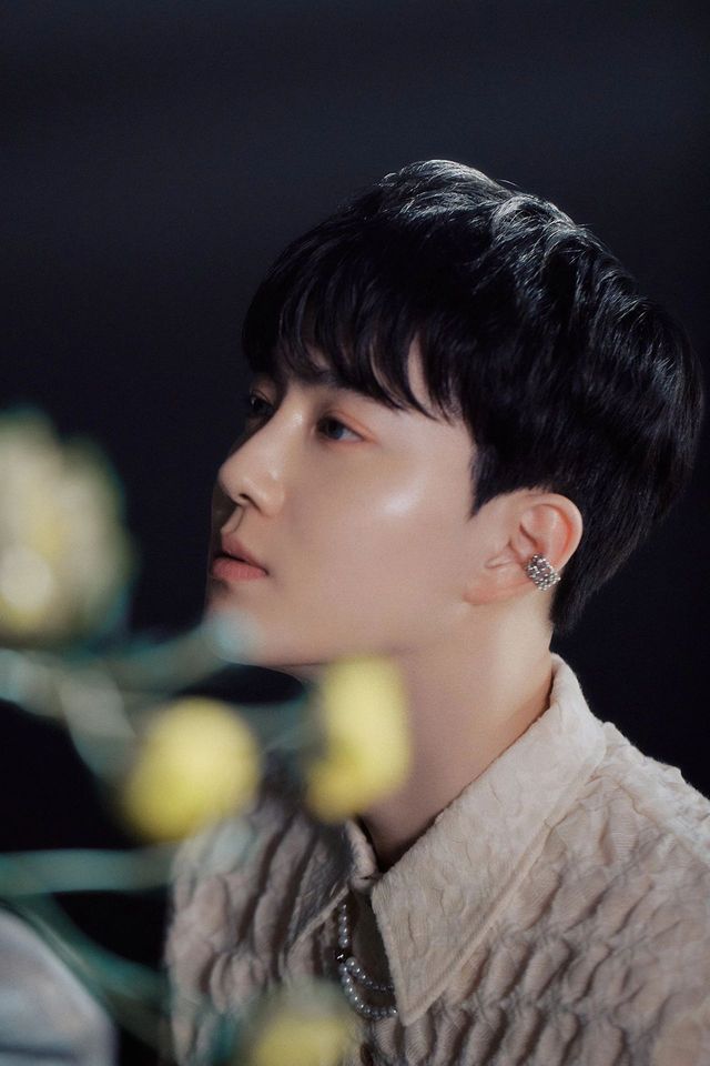 金俊勉【写真 舞台】西装 solo  日常 舞台-边老师图库-话本小说网