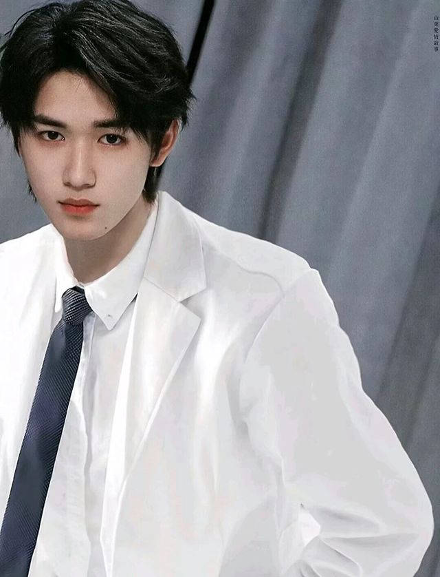 op.-tnt:穿书做白月光女配-话本小说网