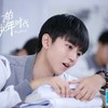 邬童