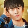 易烊千玺