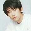 易烊千玺