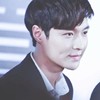 张艺兴