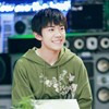 易烊千玺