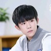 易烊千玺
