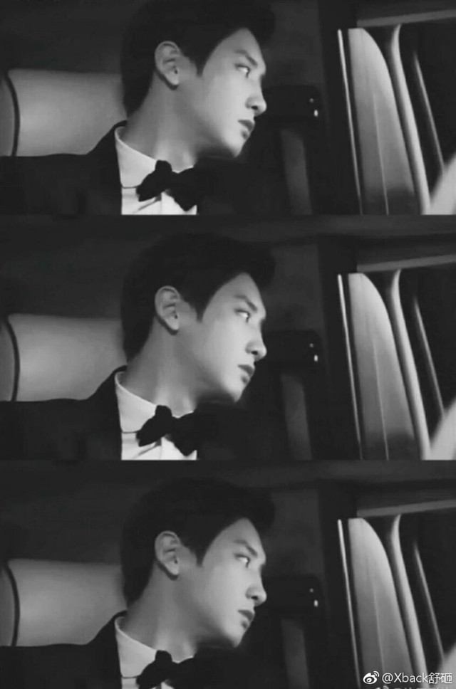 朴灿烈高清三格图片