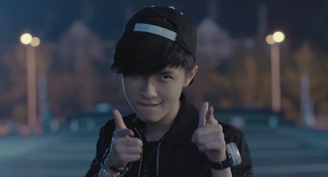 影视同人小说 美人为馅之多重人格少女a·夏俊艾我就知道阿姐会同意