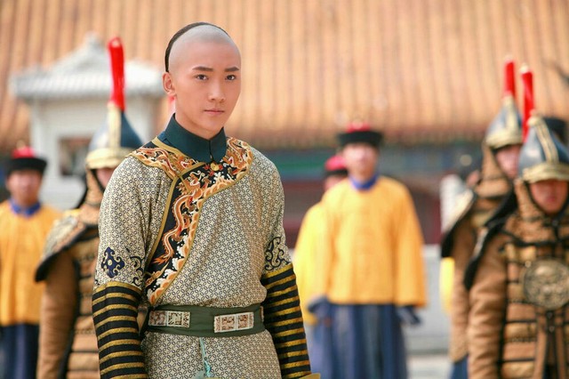 明星同人小说 新还珠锁心玉身份:明珠格格的额驸兼御前一等侍卫后封为