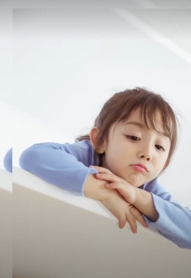 自截图头像系列沈佳昕