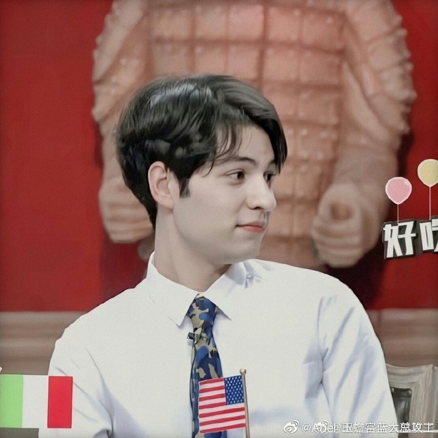 钟逸伦dylan-非正式会谈图片库-话本小说网