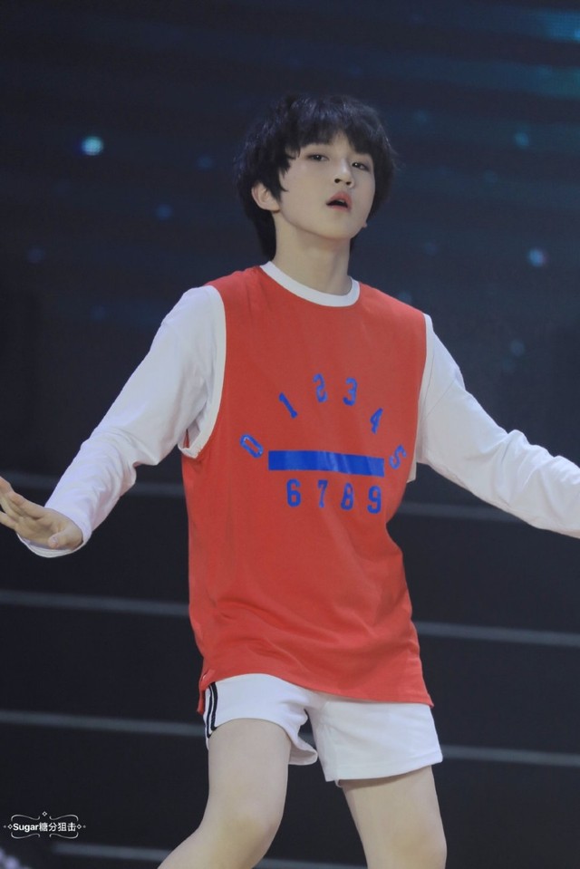 【赵冠羽】舞台-tf:家族图集-话本小说网