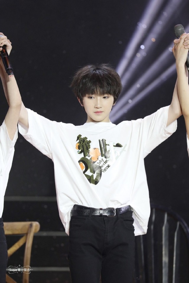 【赵冠羽】舞台-tf:家族图集-话本小说网