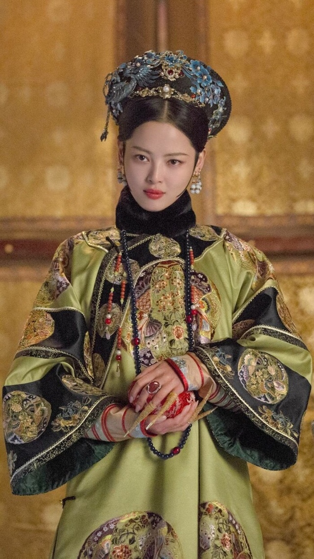 古代小说 新还珠格格之雪瑶乌拉那拉如懿先皇后的表侄女,因先皇后犯错