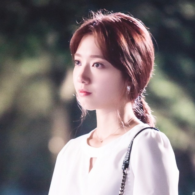 图片铺朴信惠头像两张二屏两张长图三张