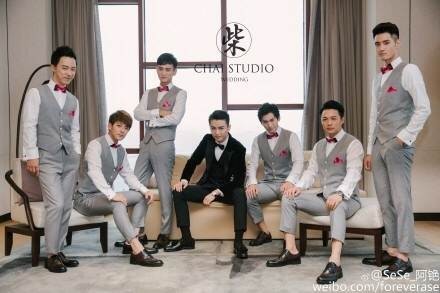 张伟我们的伴郎服