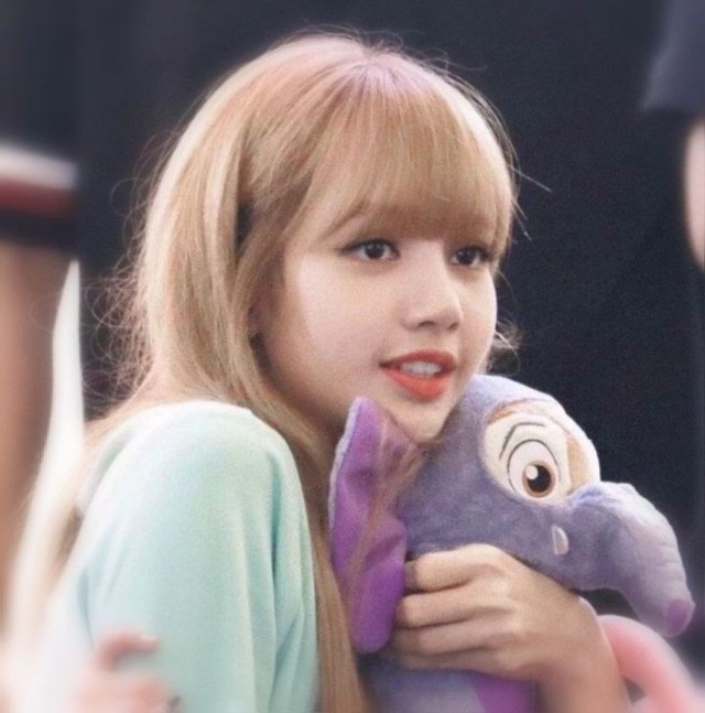 lisa头像-ar头像站-话本小说网