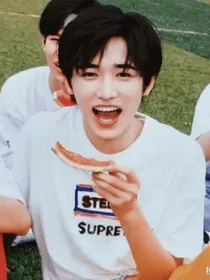 爱上他J