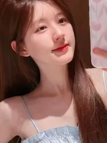赵露思图片