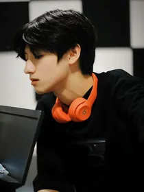 朱志鑫：三尺讲台